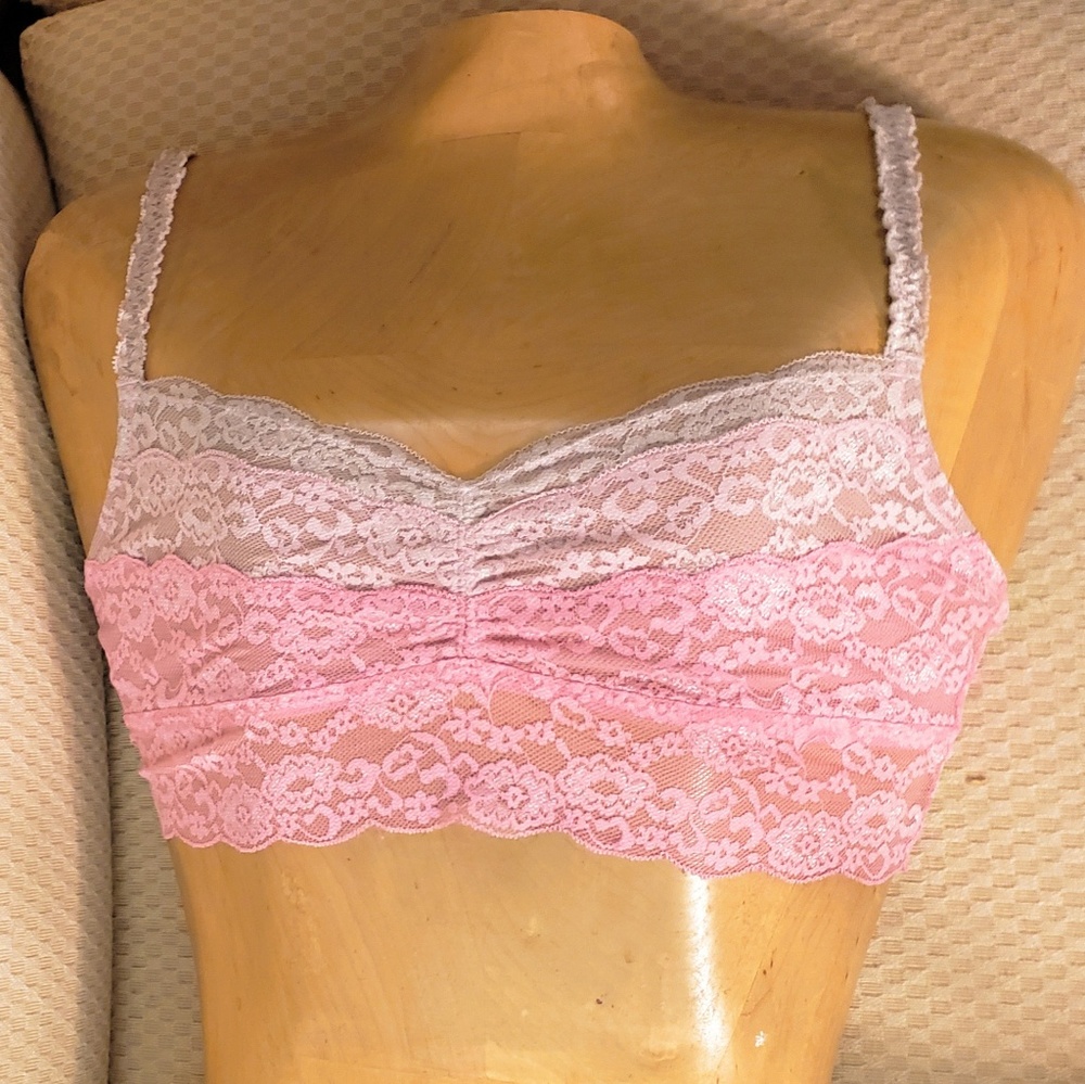 PINK Victoria's Secret Lace Bralette